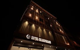Hotel Umang Palace